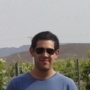 Luis Arriola