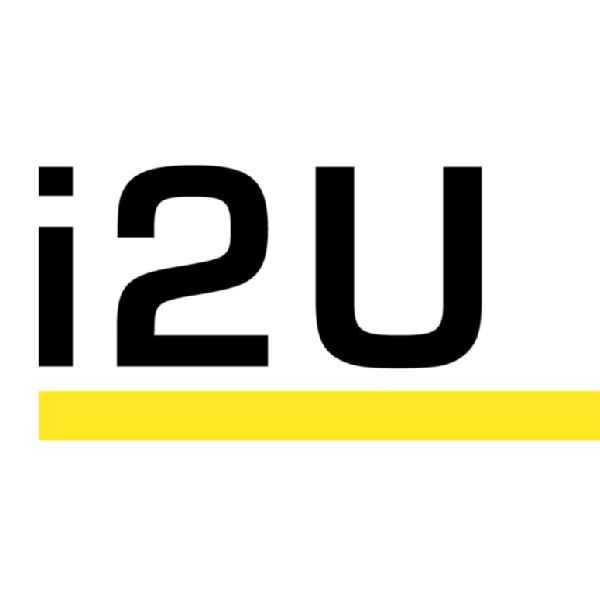 i2U