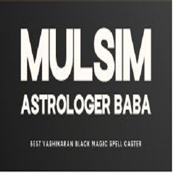 Muslim Astrologer Baba