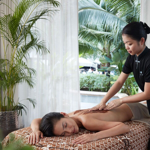 Full Body Massage Parlour in Delhi & Gurgaon