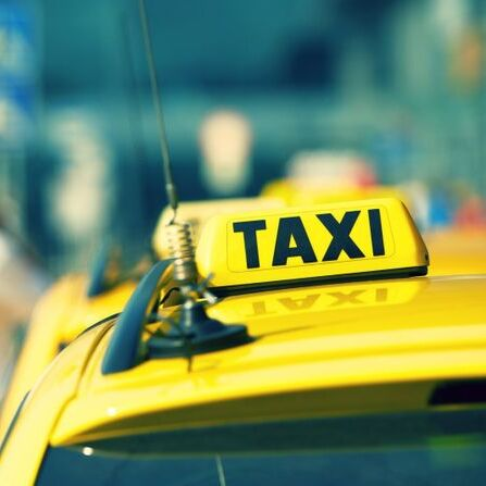 Royal Taxi