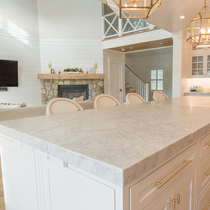 Stone Top Granite and Tile