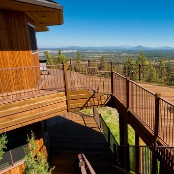 Gateway to the West Deck