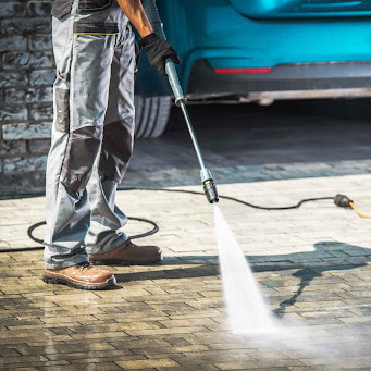 Mid FL Pressure Washing