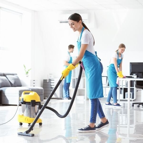 Advantages of High Pressure Cleaning Services for Your Home