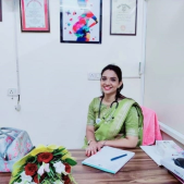 Dr. Asha Susawat