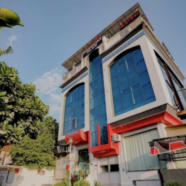 Hotel Mansarovar Palace