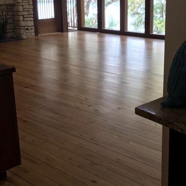 Hardwood Floor Refinisher