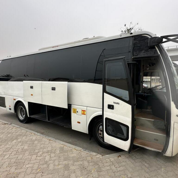 bus rental dubai