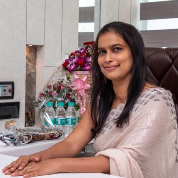 Dr Abha Sanghavi | Best Gynecologist & Obstetrician In Mumbai | Laparoscopy & MTP Surgeon In Mumbai | Female Doctor In Mumbai