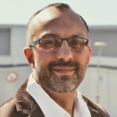 Nik Seth