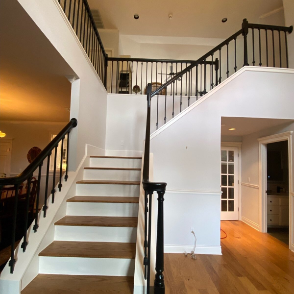 Hardwood Floor Refinisher Near Me