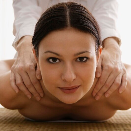 Luxurious Four Hand Massage at Flip Body Spa - The Ultimate Relaxation Experience in Gurgaon!