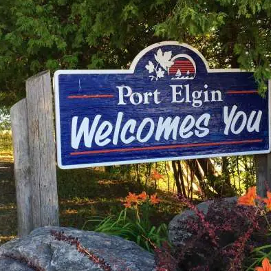 North Shore Beach Lodge