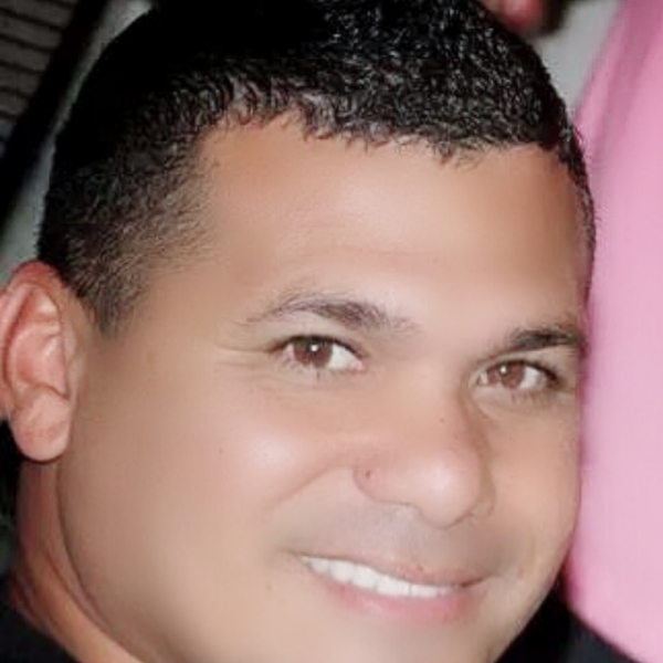 Roger Robles
