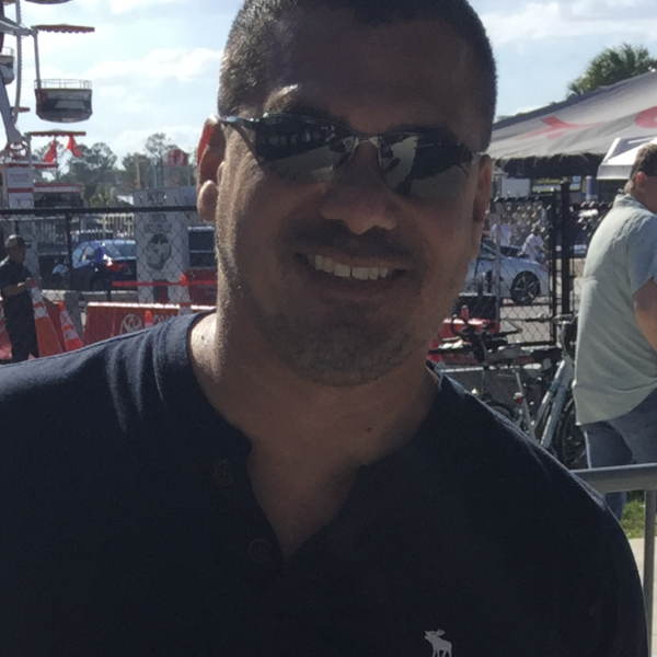 Roger Robles 