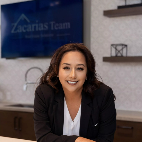 Mrs. Fontana Real Estate