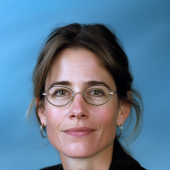 Kristin Schulze