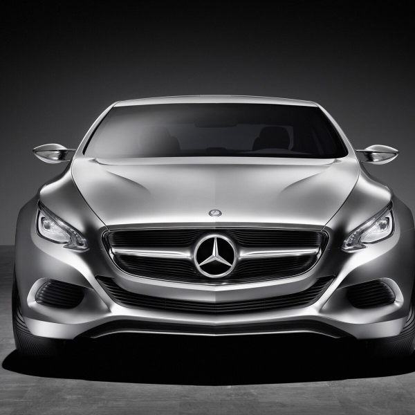Luxury car rental Dubai