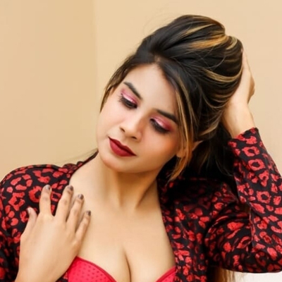 Komal Das - Call Girl Dehradun