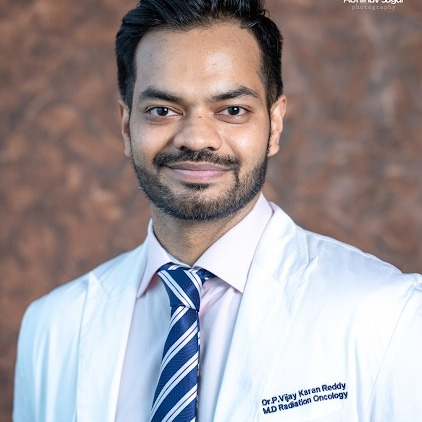 Dr P Vijay Karan Reddy: Best Oncologist in Hyderabad