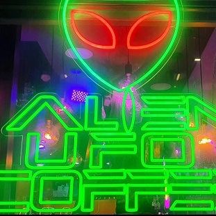 Alien UFO Coffee & Burger