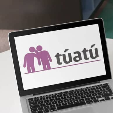 túatú