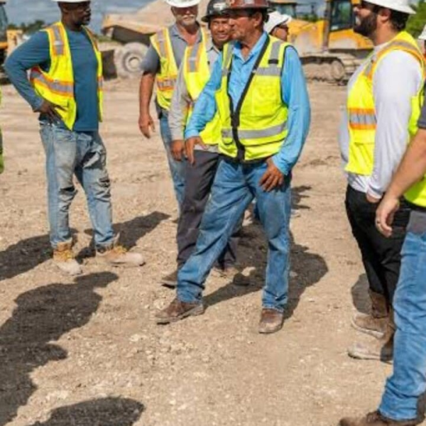 Shayna  Leffler  Construction