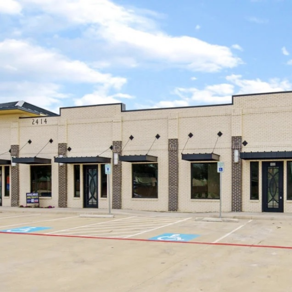 Suite 102 Carrollton Leezaspace