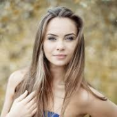 Mary  Paris