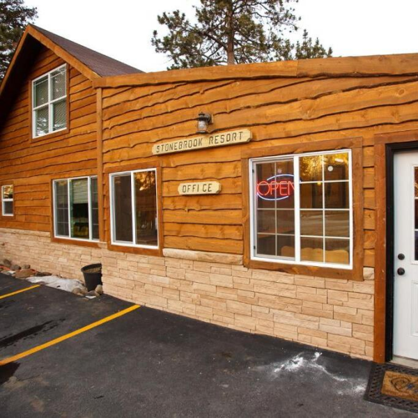 StoneBrook Resort - Adult Only