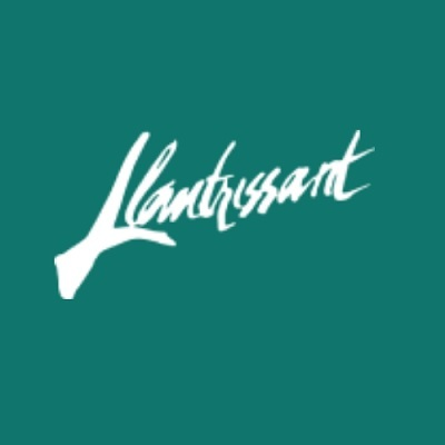 Llantrissant Beachcliff Villa