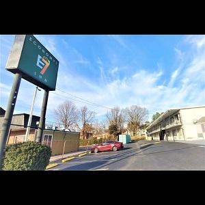 Economy 7 Inn- Newport News