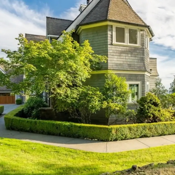 Edmonds Landscaping Pros