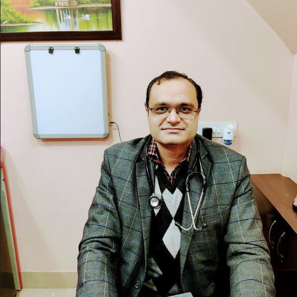 Dr Neelesh Kapoor