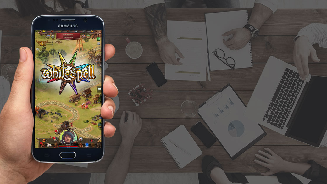 Coinvierte en Hunters of Magic junto a 